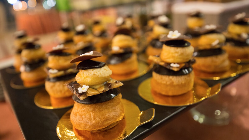 7 Exciting Careers for Baking & Pastry Arts Grads | Johnson ...